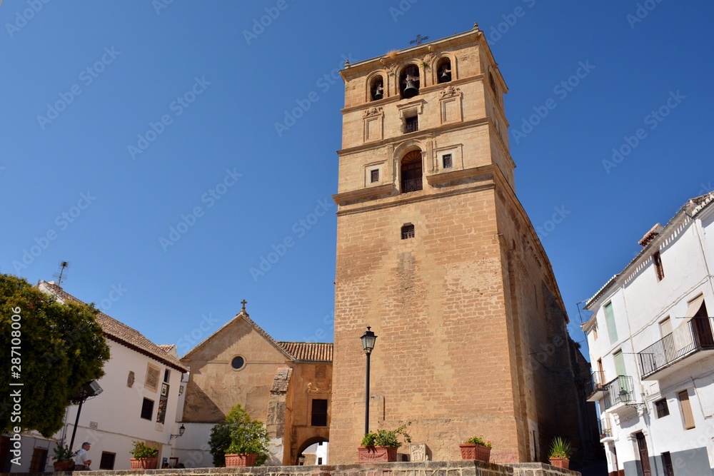 Torre de la iglesia de la Encarnación de Alhama de Granada, España