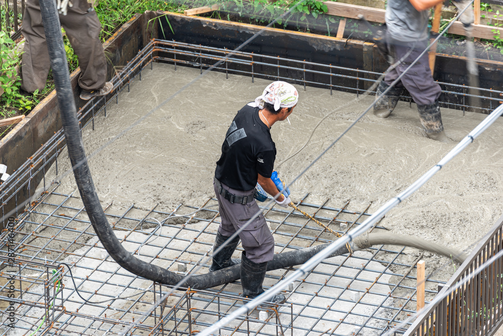 基礎コンクリート打設 Stock 写真 Adobe Stock
