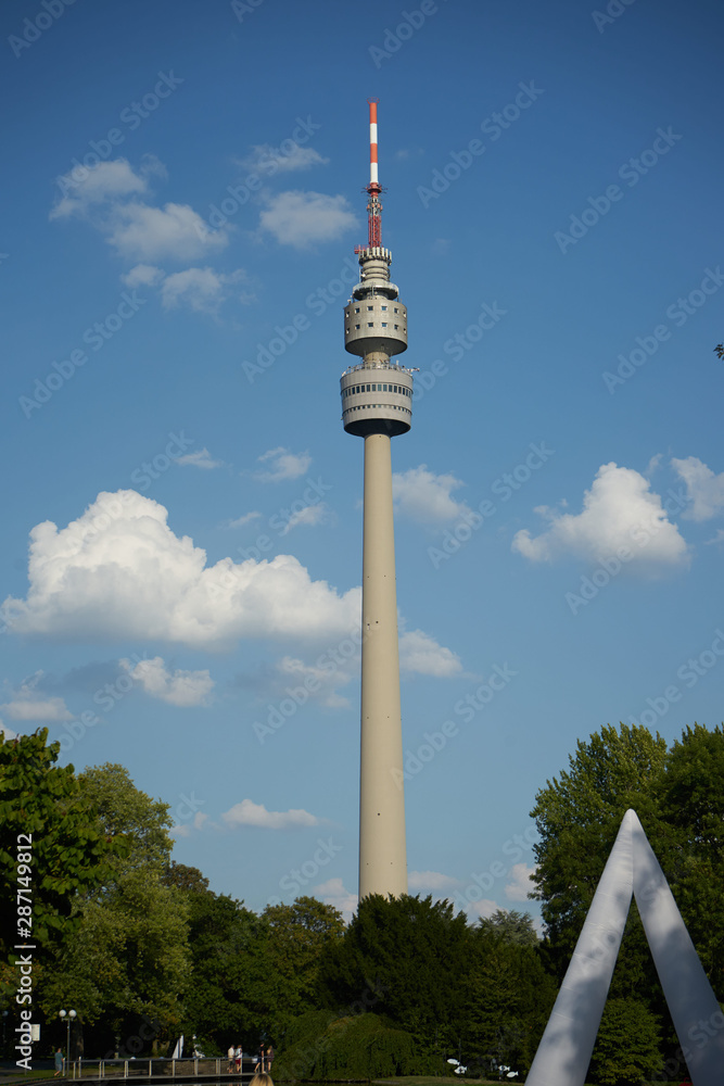 Obraz premium Florianturm Westfalenpark Dortmund