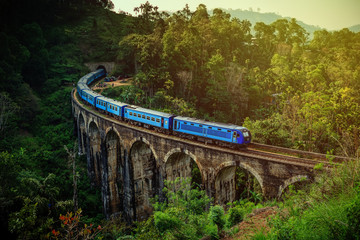 Papier peint photo Des ponts Pont aux Neuf Arches du Sri Lanka  © bestforbest