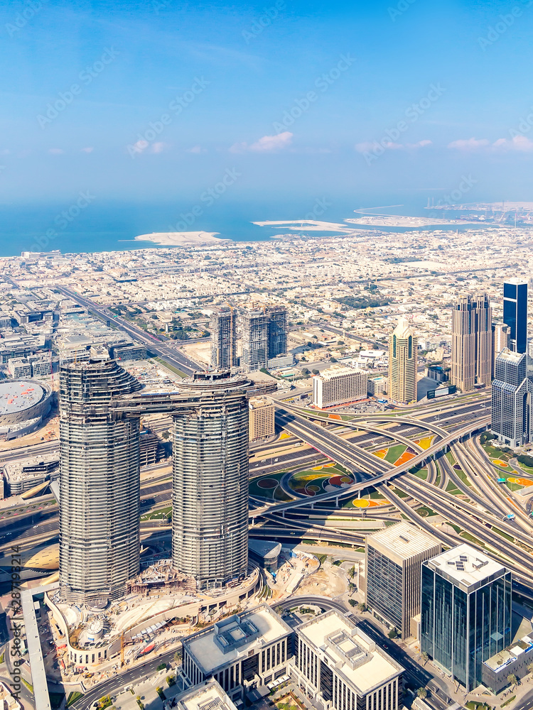 Obraz premium Fantastic view of Dubai from the tallest building in the world - Burj Khalifa Towers