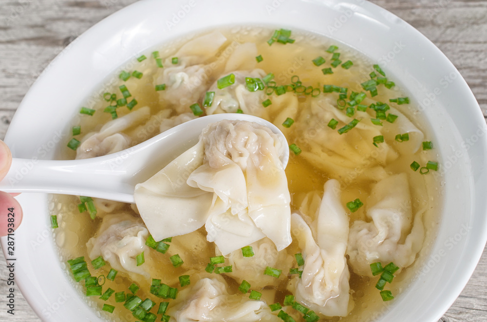 Vietnamese shrimp and pork wonton soup close-up shot, hoanh thanh Vietnamese shrimp and pork wonton soup close-up shot, hoanh thanh