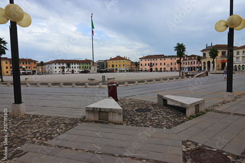 Palmanova, città fortezza del Norditalia photo