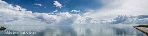 Wolken über dem Meer © Eismann Medien