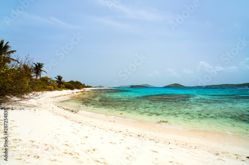 Idyllic beach at Caribbean © BlueOrange Studio