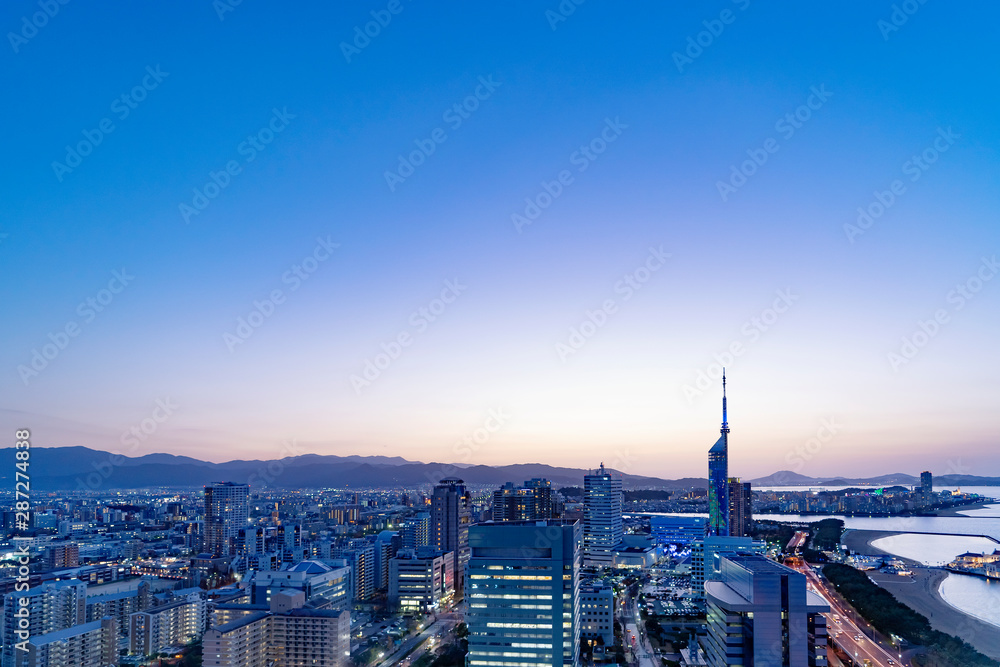 Obraz premium 都市風景 福岡市 夕景