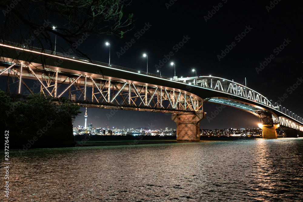 Fototapeta premium Harbour Bridge at Night