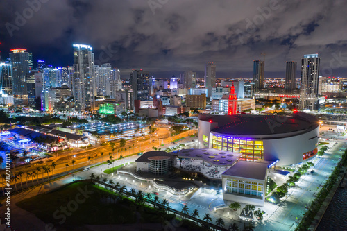 AA Arena Miami Downtown city scene © Felix Mizioznikov