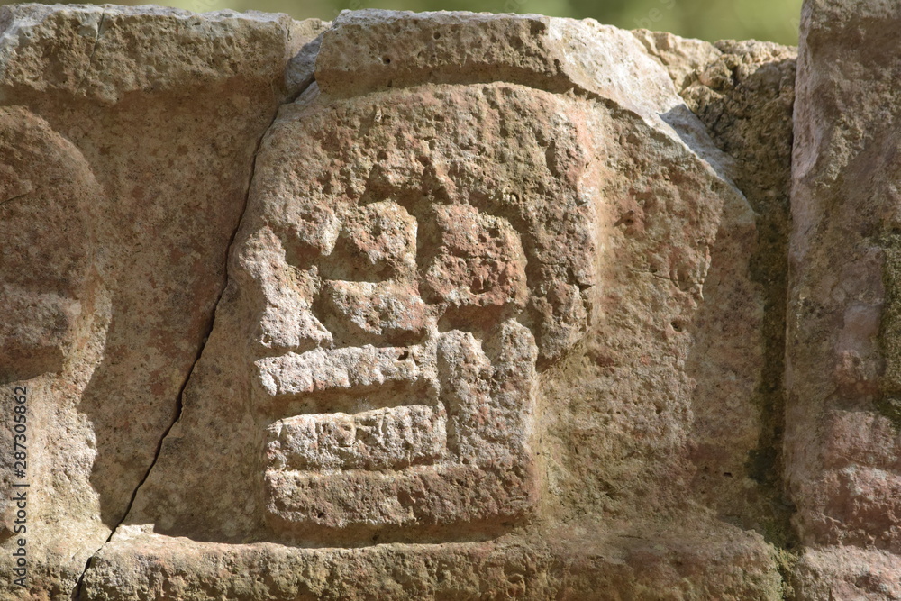 chichen itza ruins
