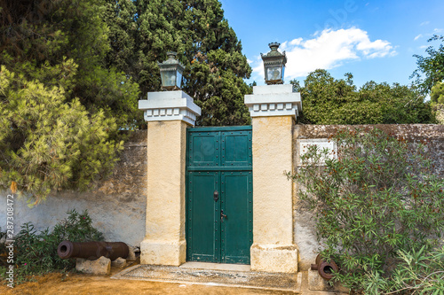 Fototapeta Naklejka Na Ścianę i Meble -  small authentic streets of Spetses island