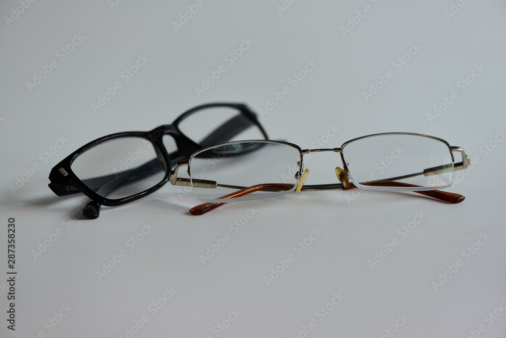 Reading glasses/Glasses for presbyopia people to read books. Reading glasses/Glasses for presbyopia people to read books.