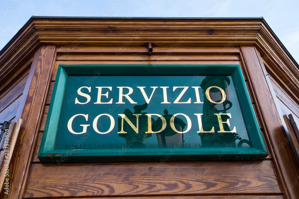 Obraz premium Servizio Gondole Sign in Venice