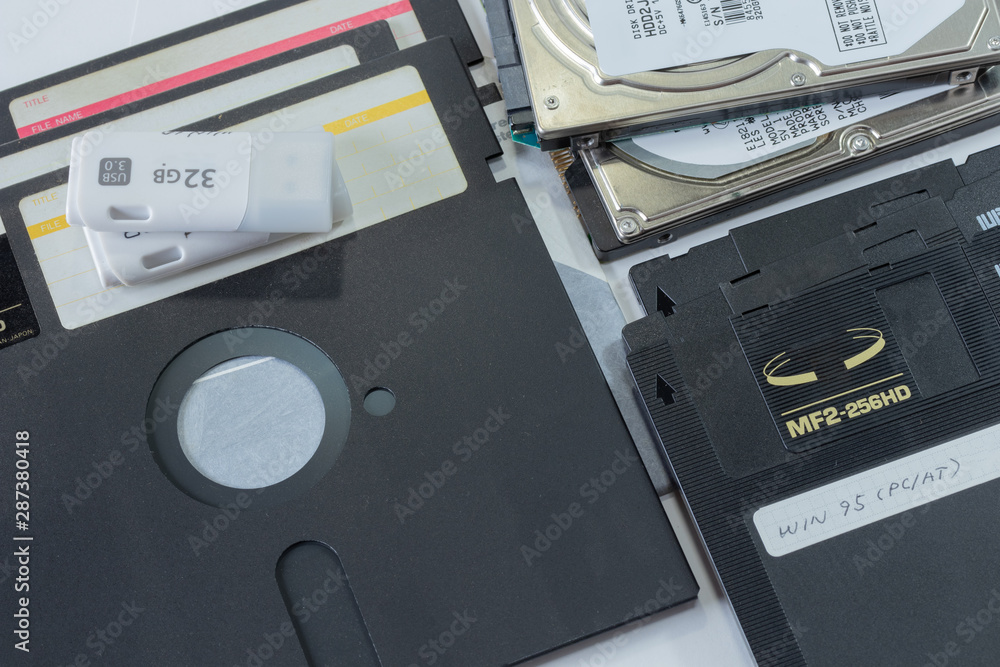 Obraz premium 記憶メディア