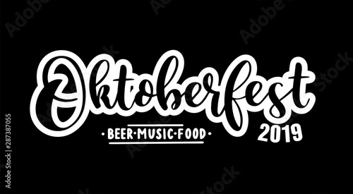 Hand sketched Welcome to Oktoberfest quote as header. Vector illustration of Munich´s beer festival. Drawn Wiesn lettering for poster, banner, invitation. 