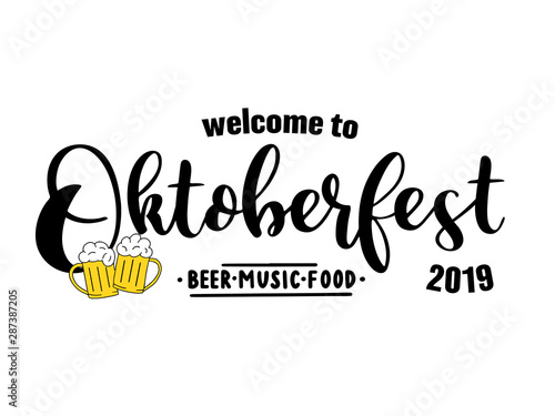 Hand sketched Welcome to Oktoberfest quote as header. Vector illustration of Munich´s beer festival, Octoberfest. Drawn Wiesn lettering for poster, banner, invitation. 