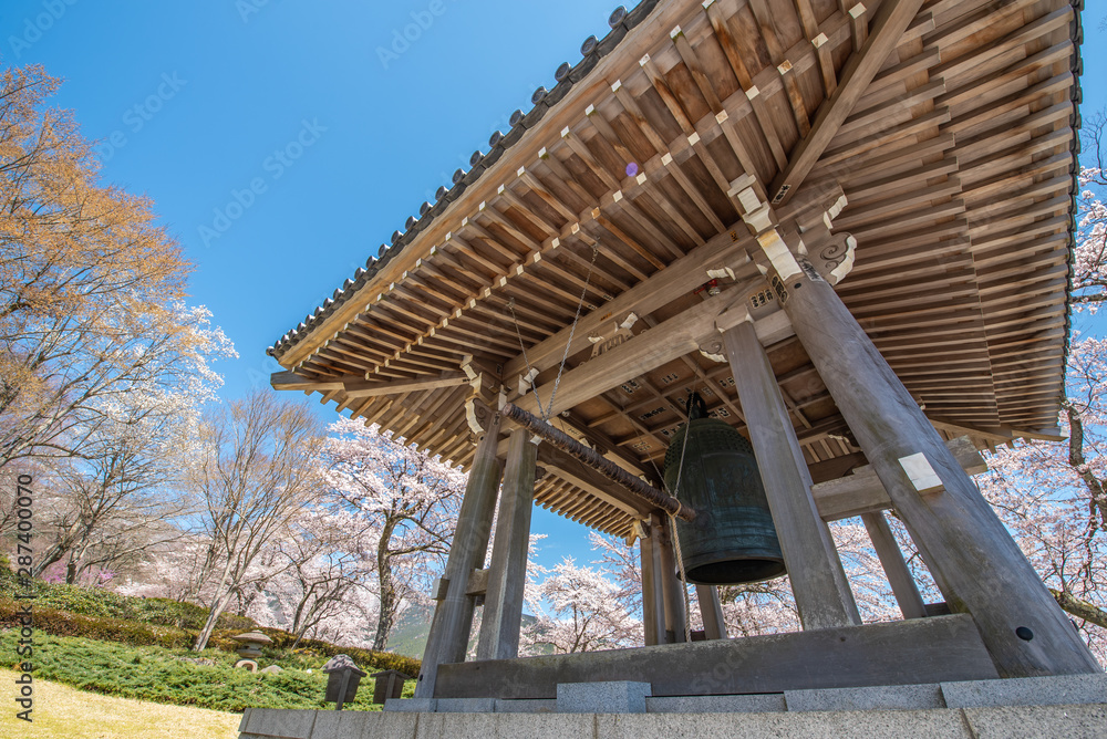 神社の鐘 神社の鐘