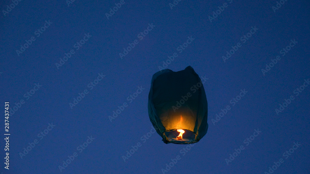 Balloon fire Sky lantern flying lanterns, hotair balloons Lantern