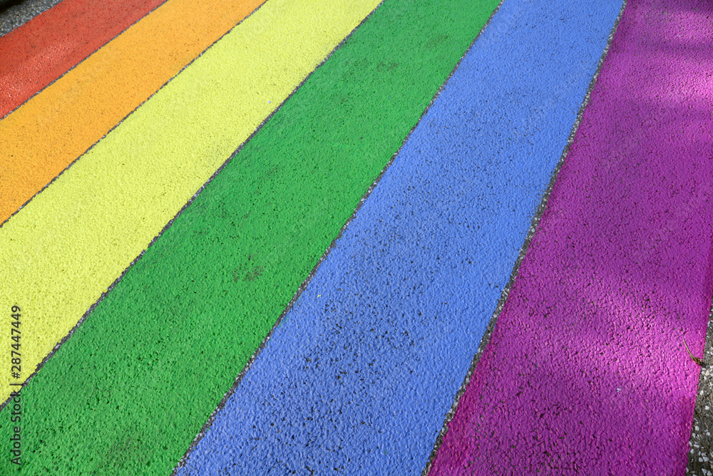 Fototapeta premium Regenbogen-Flagge in Reykavik