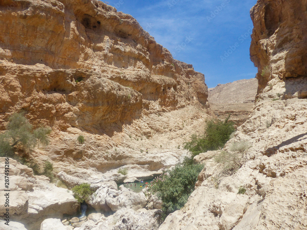 Landscape Wadi (Oase, Oasis) Bani Khalid Al Hajar Mountains (جِبَال ٱلْحَجَر, Jibāl al-Ḥajar, The Rocky Mountains, The Stone Mountains) Sultanate of Oman Landscape Wadi (Oase, Oasis) Bani Khalid Al Hajar Mountains (جِبَال ٱلْحَجَر, Jibāl al-Ḥajar, The Rocky Mountains, The Stone Mountains) Sultanate of Oman