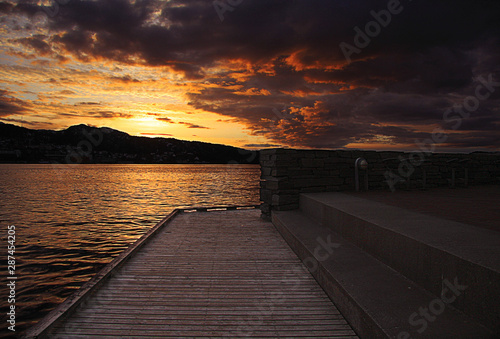 Fototapeta Naklejka Na Ścianę i Meble -  Sunset in Bergen