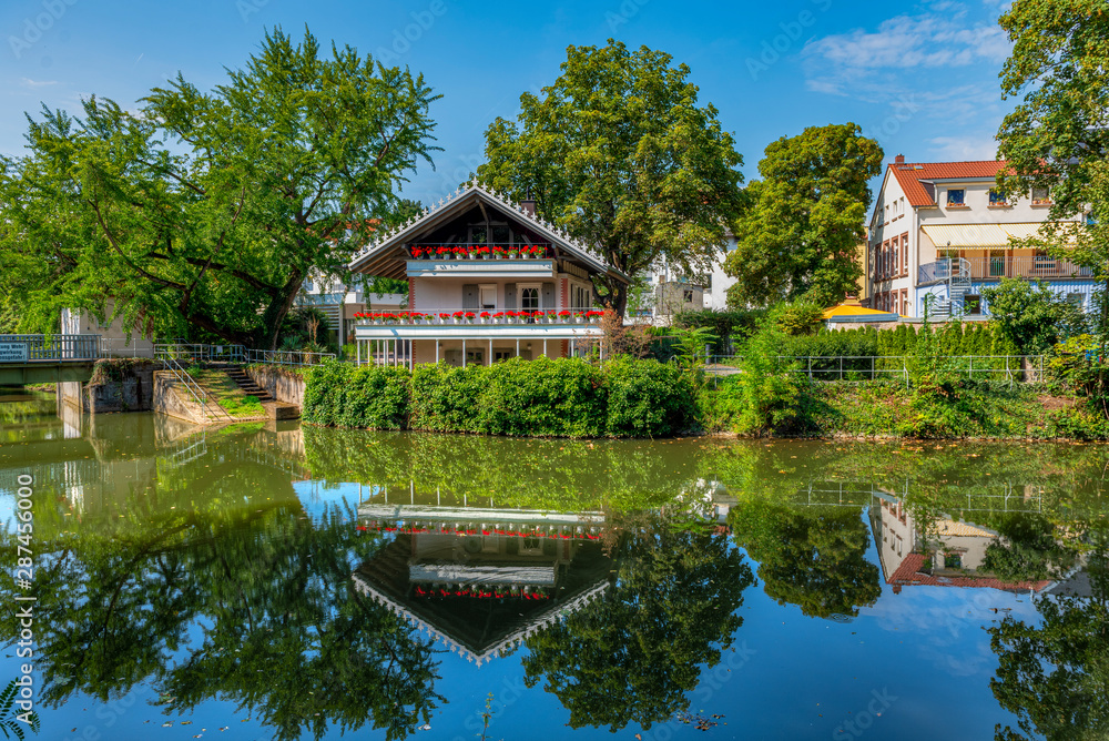 Das Petrihaus im Stadtteil Rödelheim in Frankfurt am Main Das Petrihaus im Stadtteil Rödelheim in Frankfurt am Main