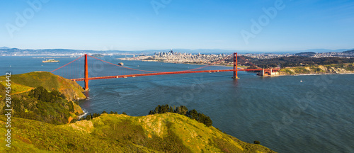 Panel kuchenny z motywem Panorama of San Francisco with the Golden Gate bridge. California, United States