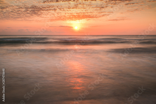 Morning  on the ocean © Baronb