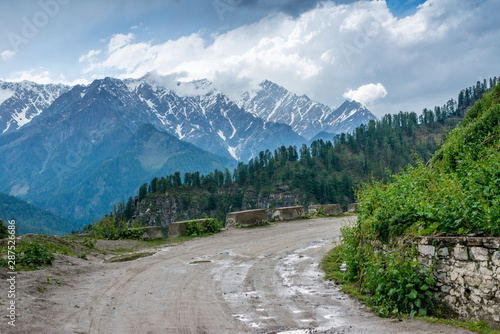 Empty Road in Himalayas near Manali