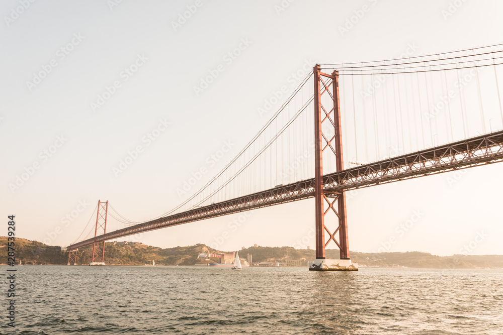 Pont du 25 Avril