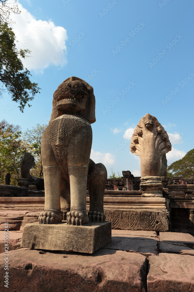 statue in temple