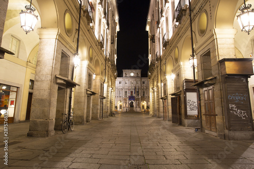 Fototapeta Naklejka Na Ścianę i Meble -  The town of Turin in Italy photographed at night