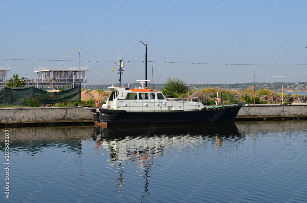 Fototapeta premium Morning on the river South Bug
