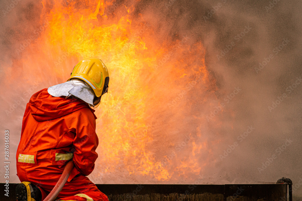 fire flighter training spray water to fire fire flighter training spray water to fire