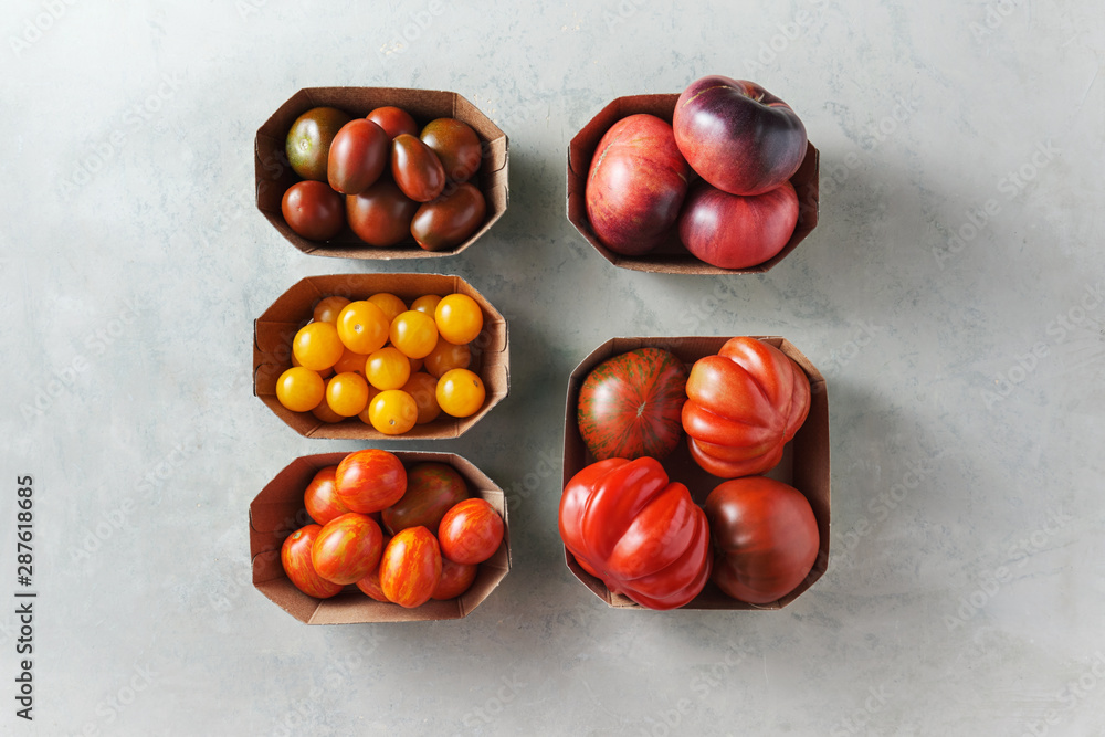 Obraz premium Organic Different Tomatoes.