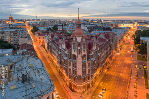 House urban institutions in Saint-Petersburg, Russia