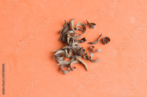 dried orange blossom leaves ideal for cocktails