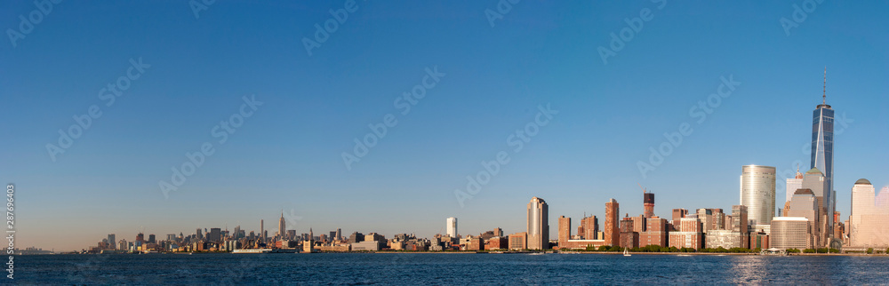 Fototapeta premium Panorama der Skyline von Manhattan, New York City