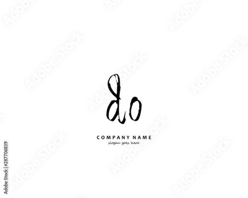 DO Initial handwriting logo vector