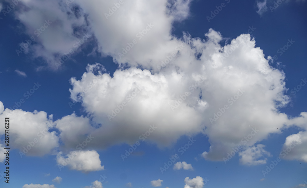 Fototapeta premium Blue sky with clouds