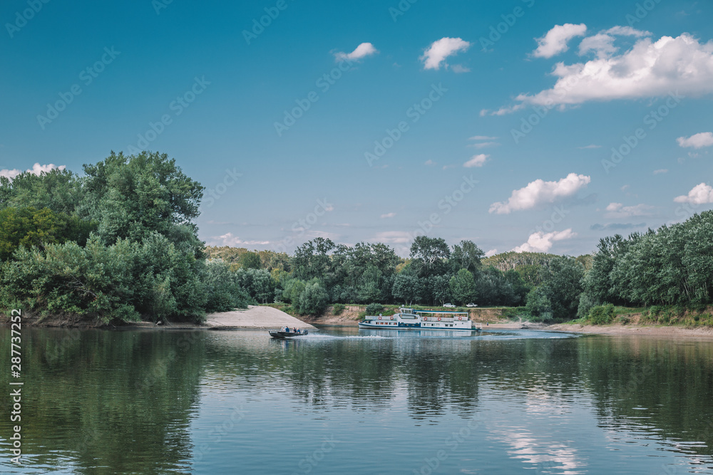 Obraz premium landscape with river and blue sky