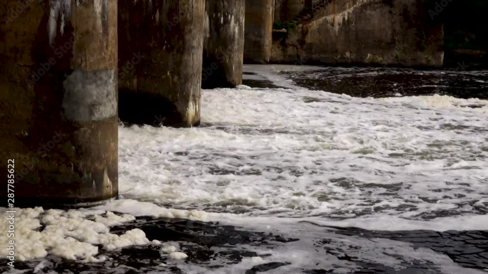 Dam with a lock, Dam with overflow, Spillway on a dam