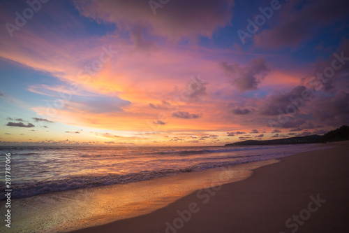 Fototapeta Naklejka Na Ścianę i Meble -  sea scape on the sunset at the beach in Thailand