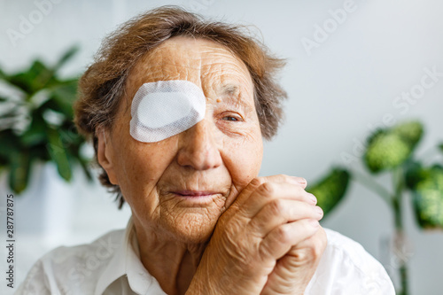 Elderly use eye shield covering after cataract surgery.