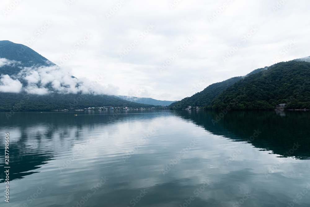 中禅寺湖周辺の風景