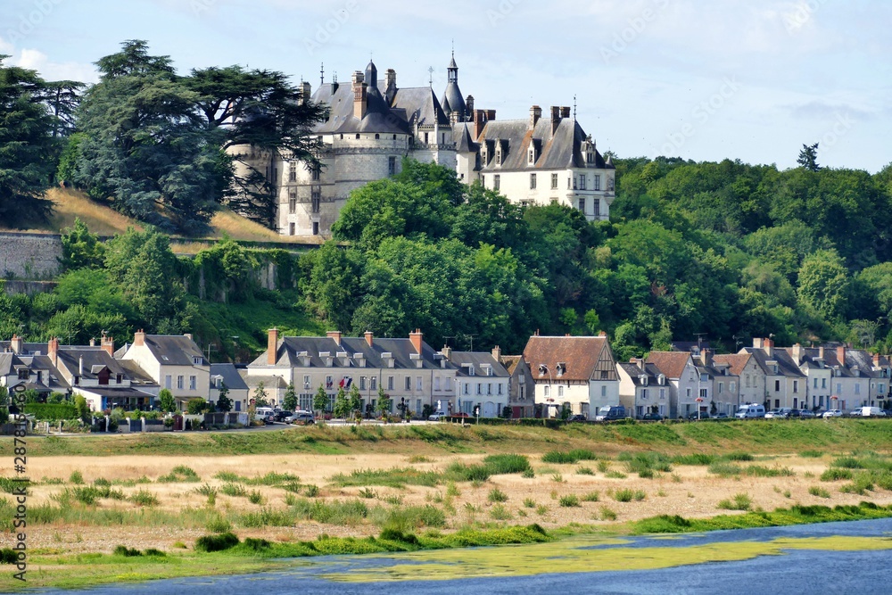 Château et village de Chaumont-sur-Loire au bord de la Loire, Loir-et-Cher, France