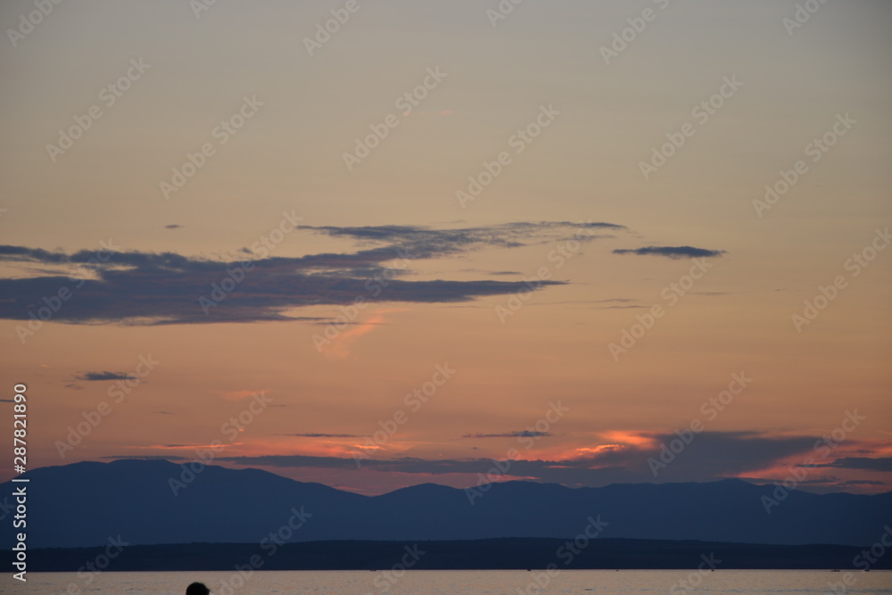 Fototapeta premium sunset over the sea