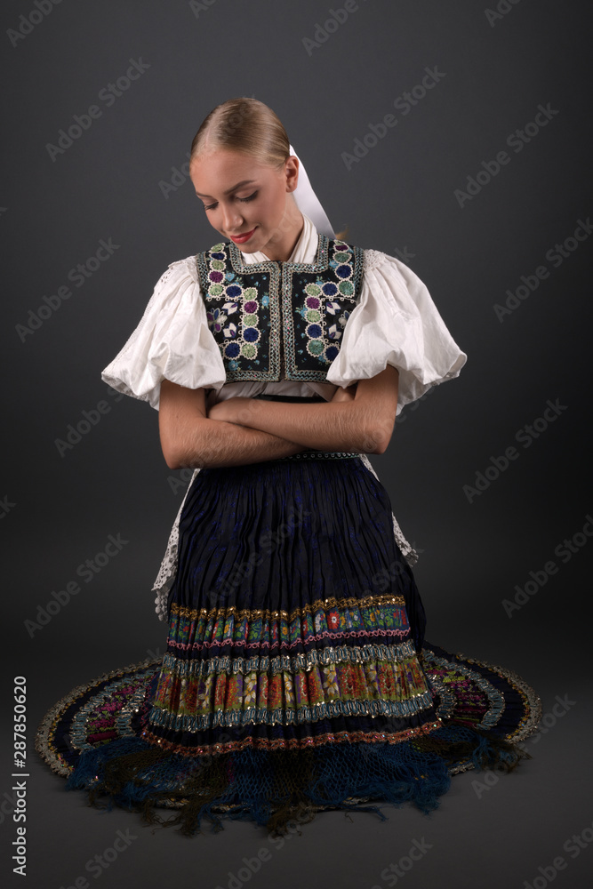 Fototapeta premium Slovak folklore. Girl in folk dress.