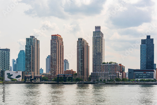Around New York Manhattan, view from East river and Harlem river