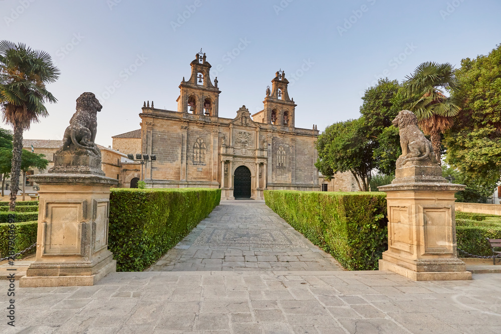 Fototapeta premium Basilica of Santa Maria de los Reales Alcazares, in gothic style. Ubeda, Jaen