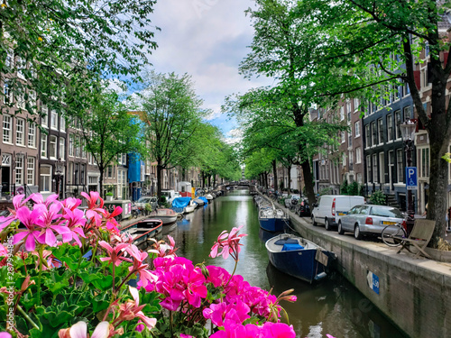 A nice canal in Amsterdam. © Eloa